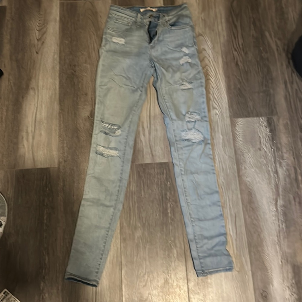 Levi jeans
